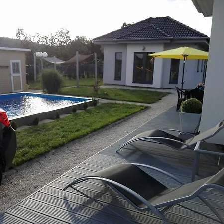 Feriendomizil Balaton * Ábrahámhegy